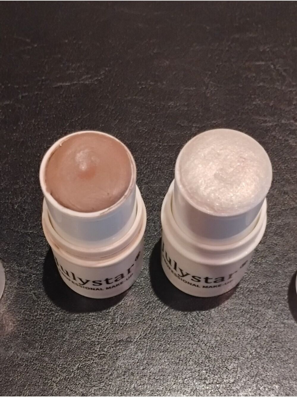 Duo Highlighter Sticks - Mocha Brown & Pearl